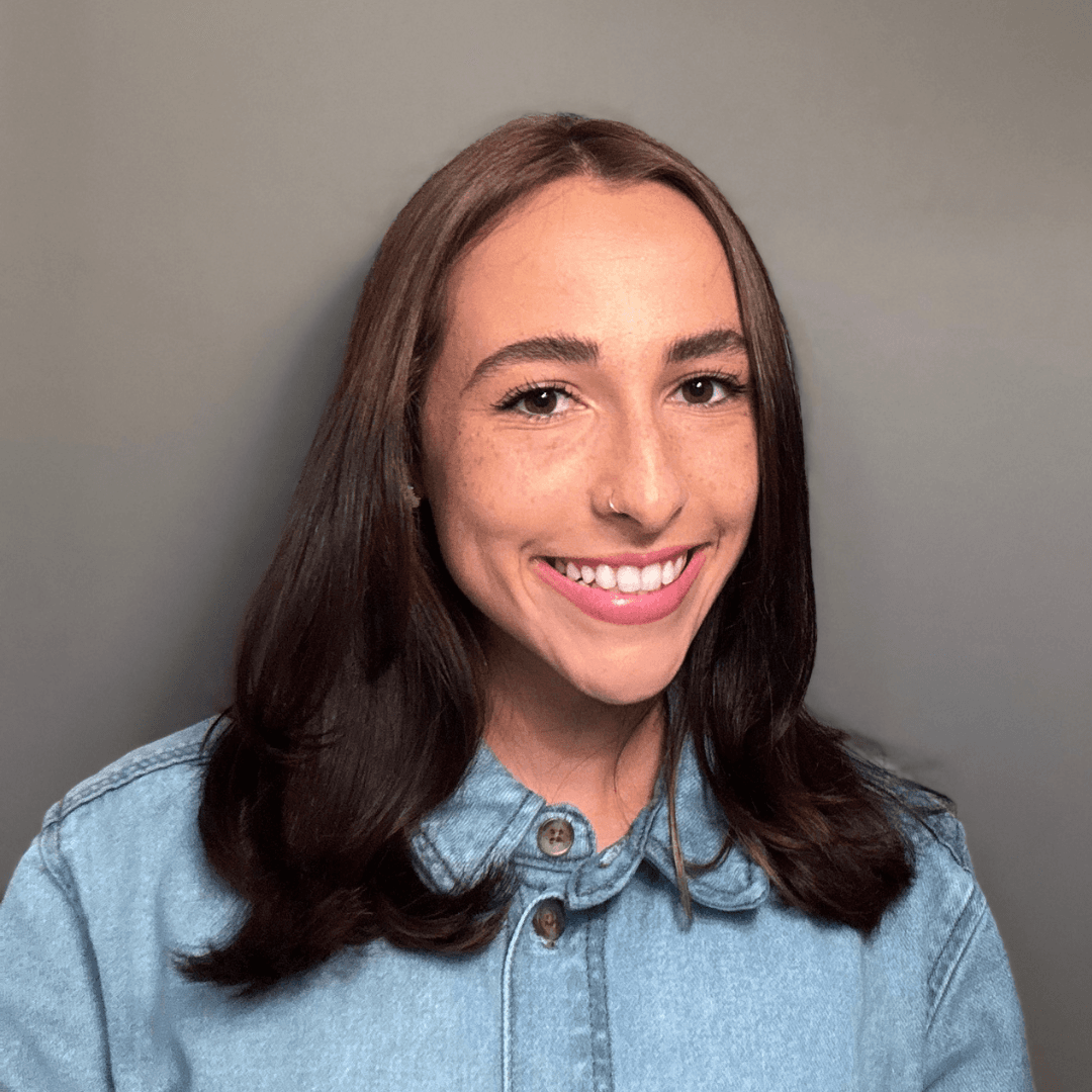 Alexis Mackbach